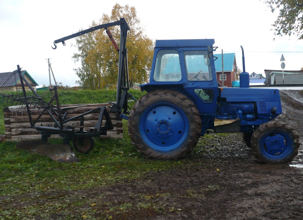 Права на трактор в Белоярском